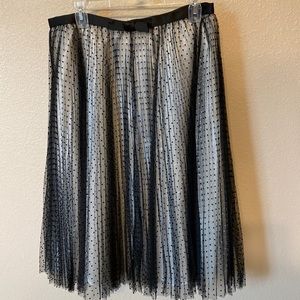 WHBM Mid length skirt. Sz 14P
